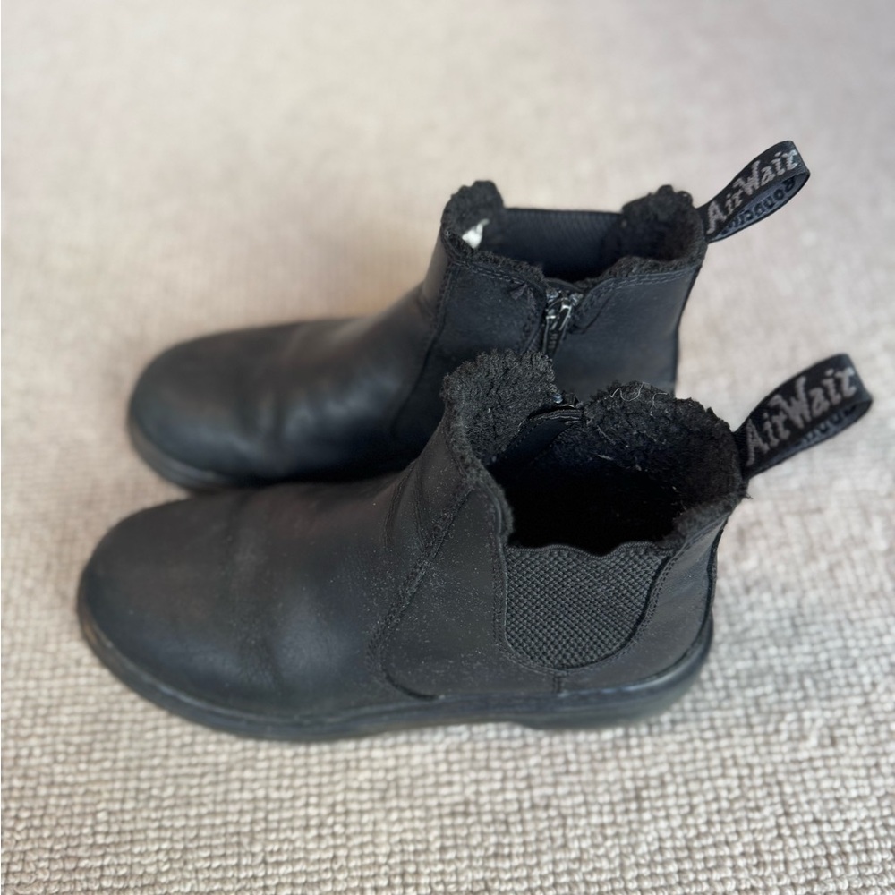 Dr. Martens Black Fleece-Lined Chelsea Boots (Size 6 US; 4 UK; 37 EU)